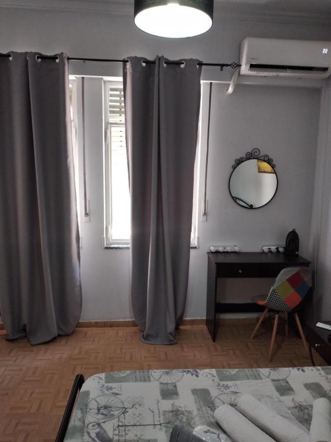 Perikleous Apartment Atenas Exterior foto